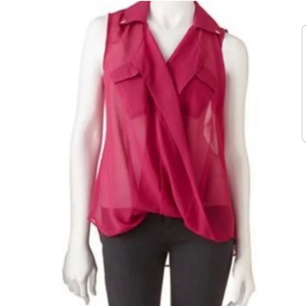 NWOT draped front twist blouse